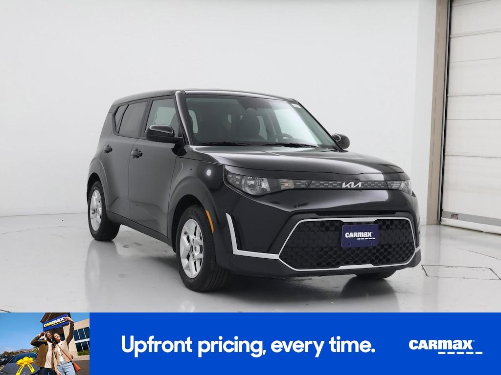 used 2025 Kia Soul car, priced at $21,998