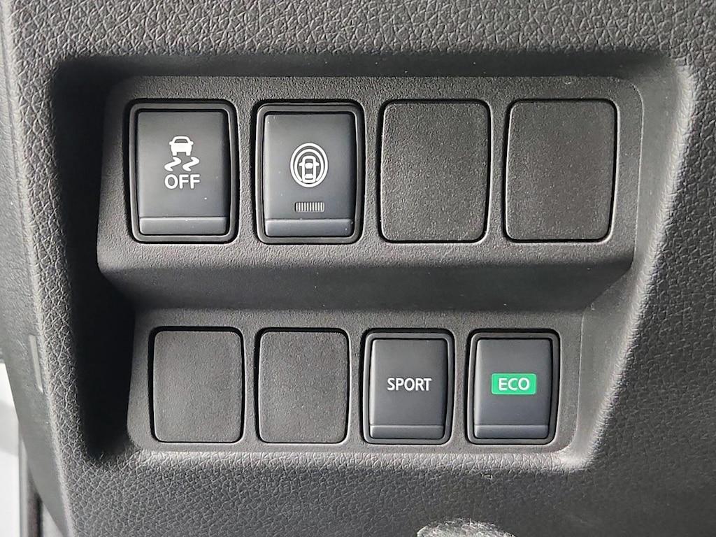 used 2020 Nissan Rogue Sport car, priced at $18,998