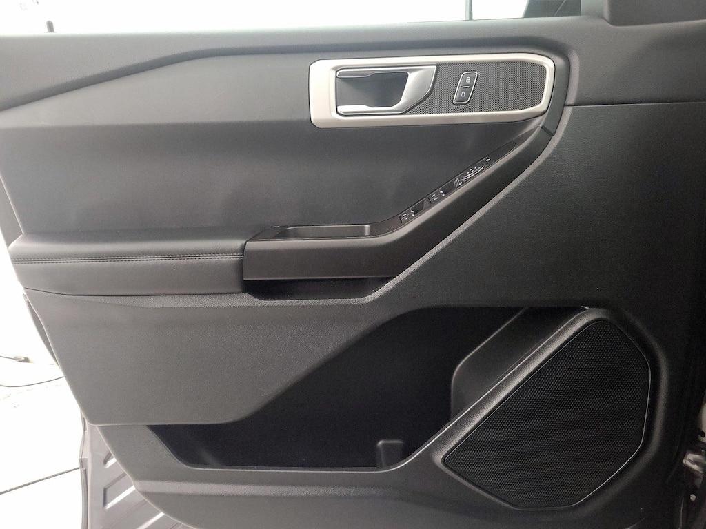 used 2022 Ford Explorer car, priced at $27,998
