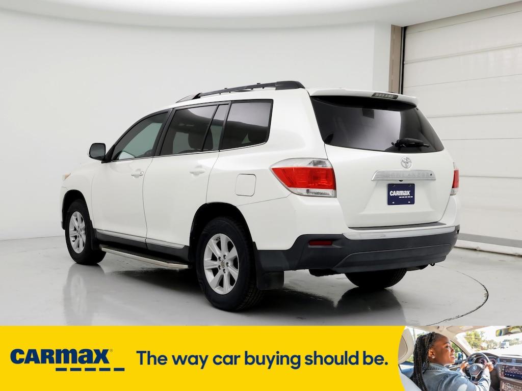 used 2013 Toyota Highlander car, priced at $17,998