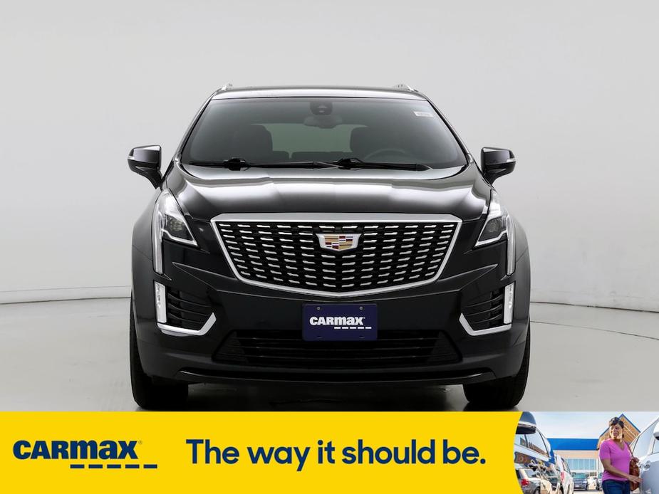 used 2023 Cadillac XT5 car, priced at $33,998