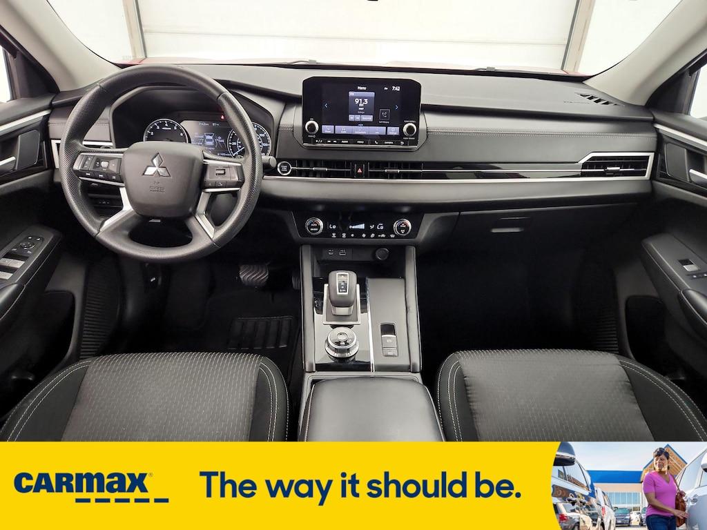 used 2022 Mitsubishi Outlander car, priced at $21,998