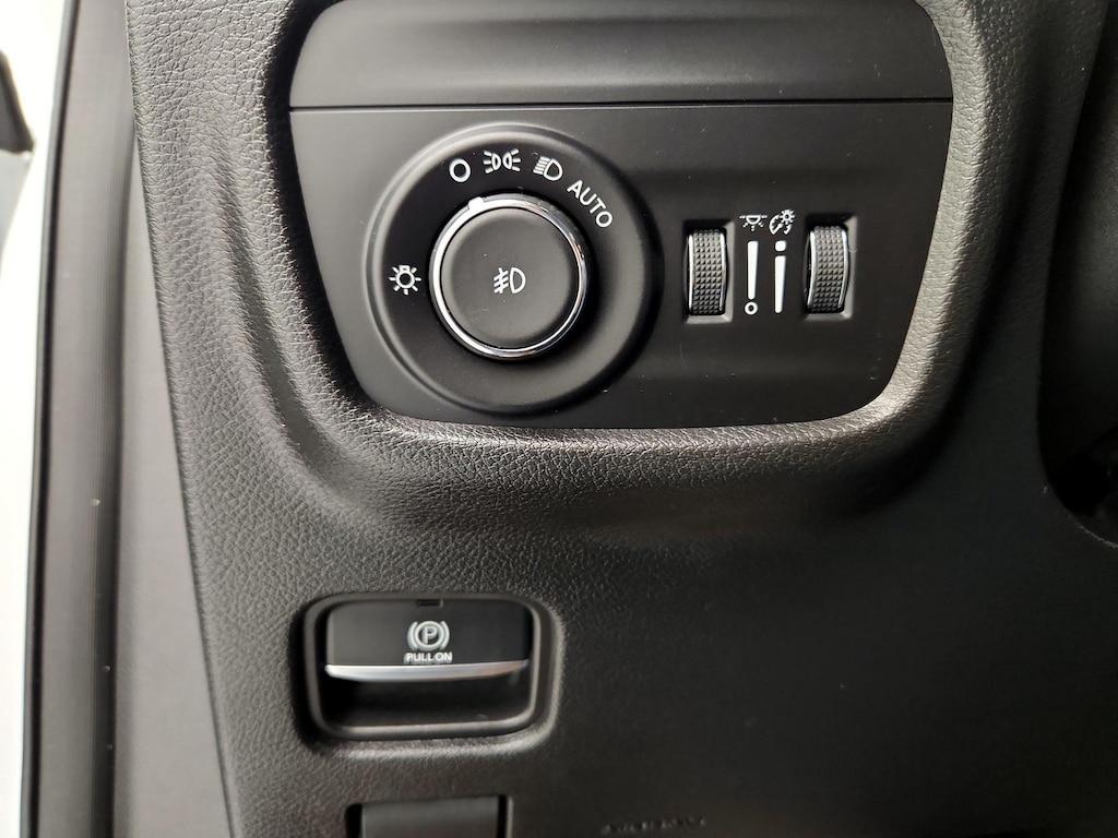 used 2023 Jeep Grand Cherokee car, priced at $32,998