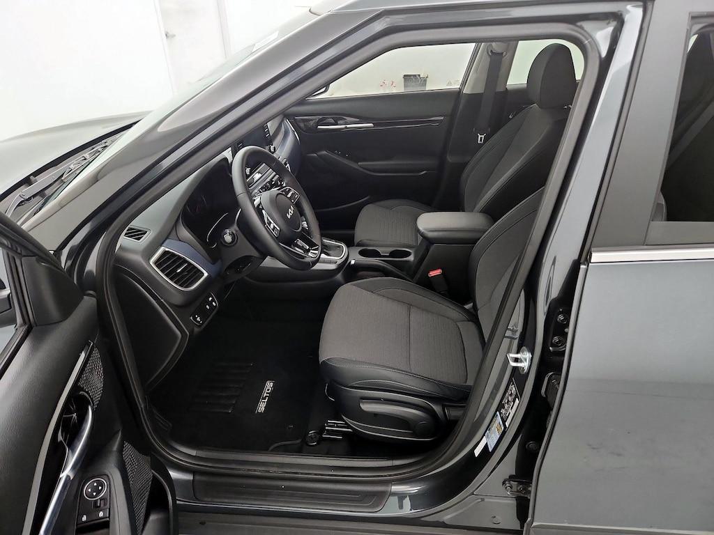 used 2023 Kia Seltos car, priced at $23,998