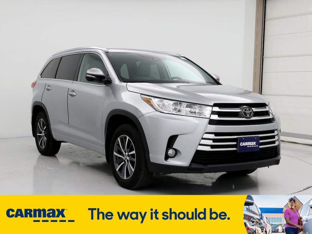 used 2018 Toyota Highlander car, priced at $30,998