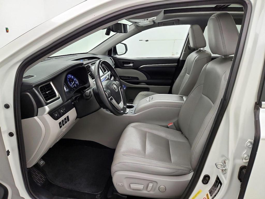 used 2018 Toyota Highlander Hybrid car, priced at $34,998