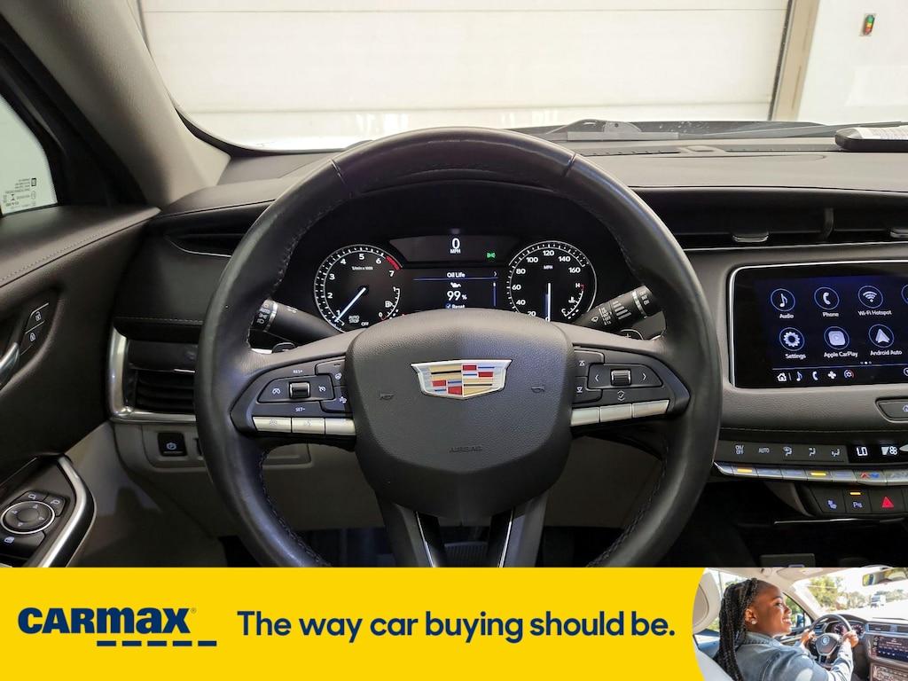 used 2021 Cadillac XT4 car, priced at $25,998