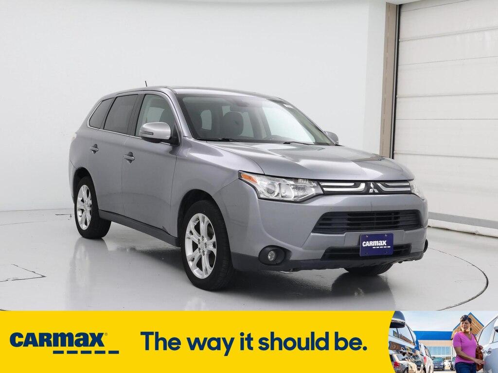 used 2014 Mitsubishi Outlander car, priced at $13,998