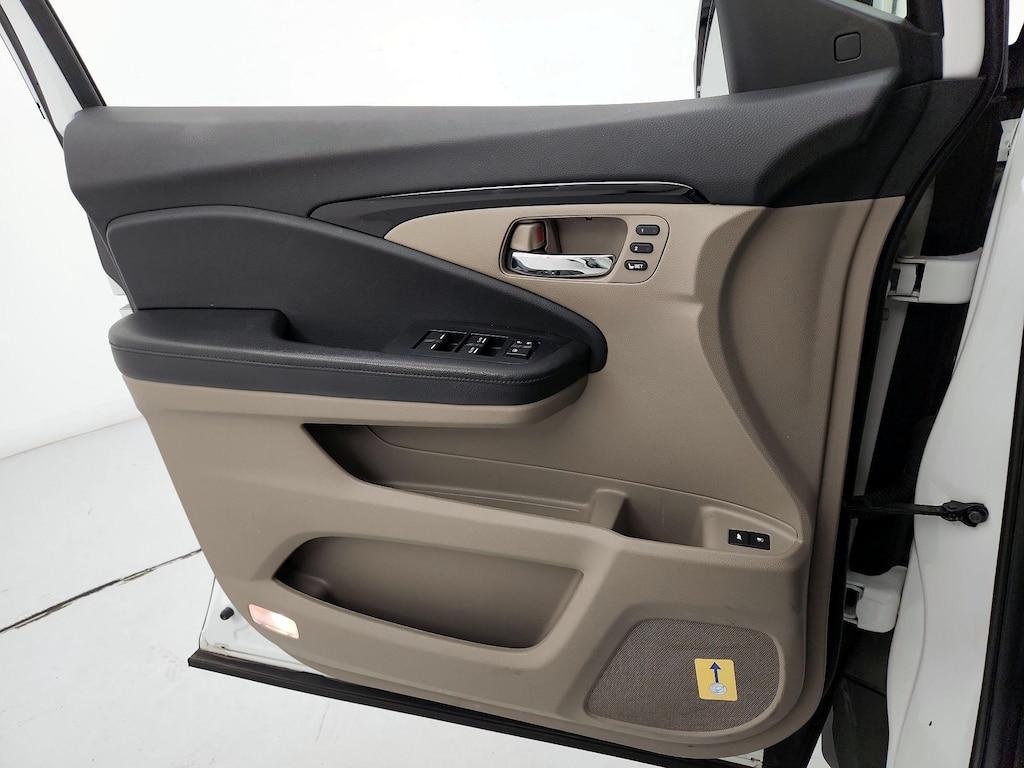 used 2020 Honda Pilot car, priced at $28,998