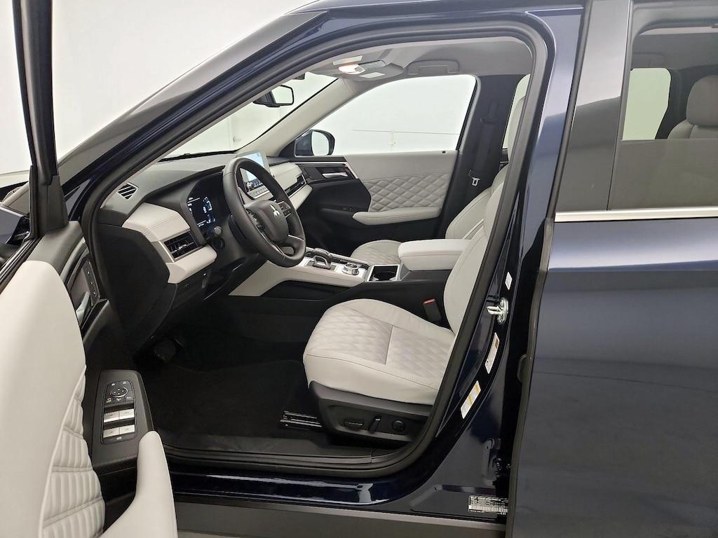 used 2024 Mitsubishi Outlander car, priced at $33,998