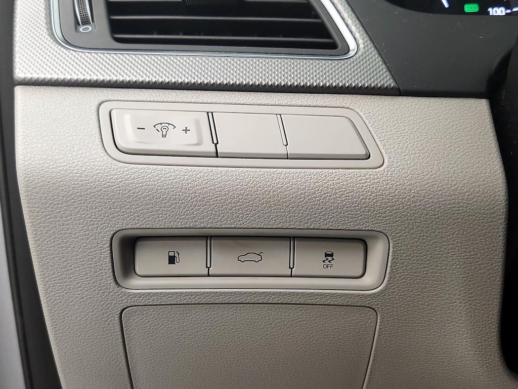 used 2016 Hyundai Sonata Hybrid car, priced at $14,998