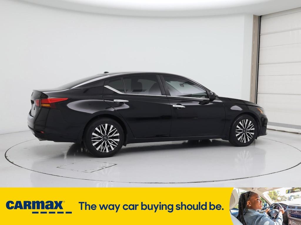 used 2023 Nissan Altima car, priced at $22,998