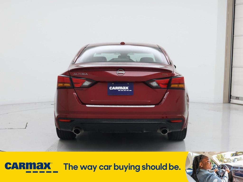used 2023 Nissan Altima car, priced at $24,998