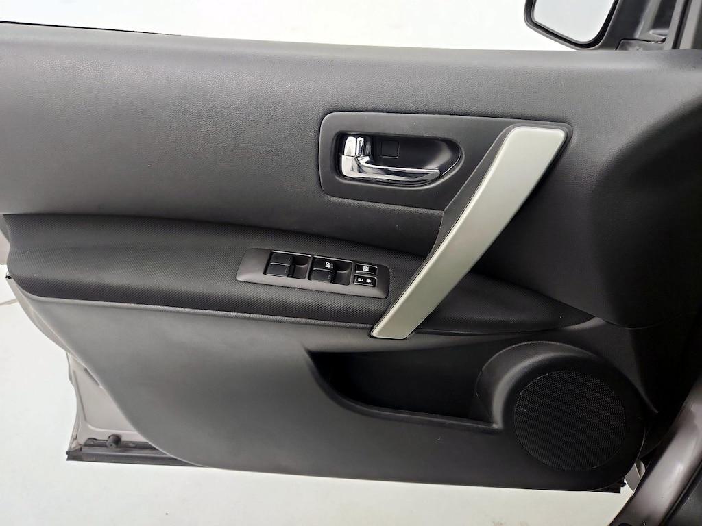 used 2015 Nissan Rogue Select car, priced at $13,599