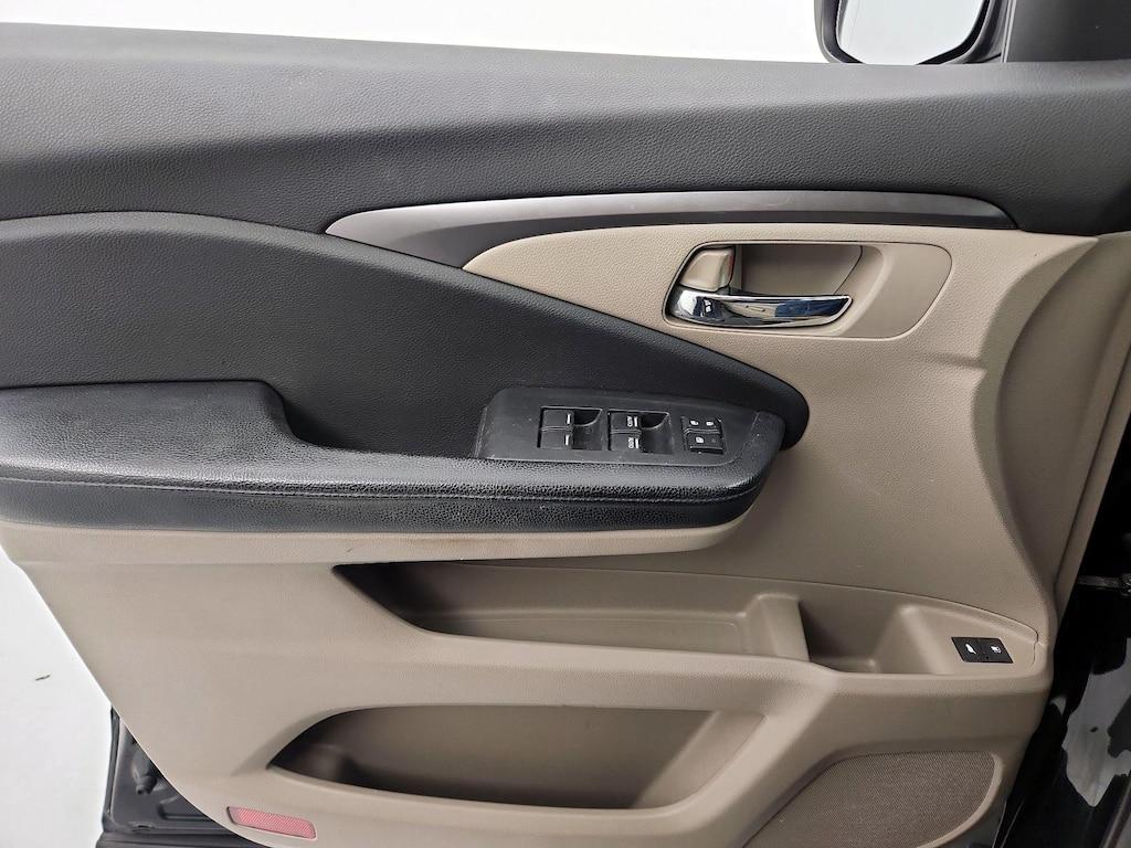 used 2016 Honda Pilot car, priced at $16,998