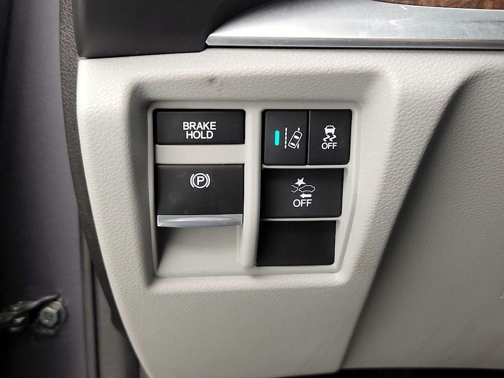 used 2018 Acura MDX car, priced at $23,998