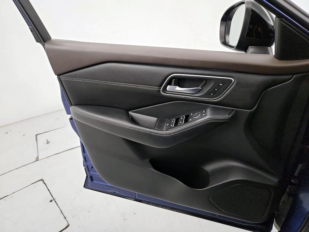 used 2021 Nissan Rogue car, priced at $25,998
