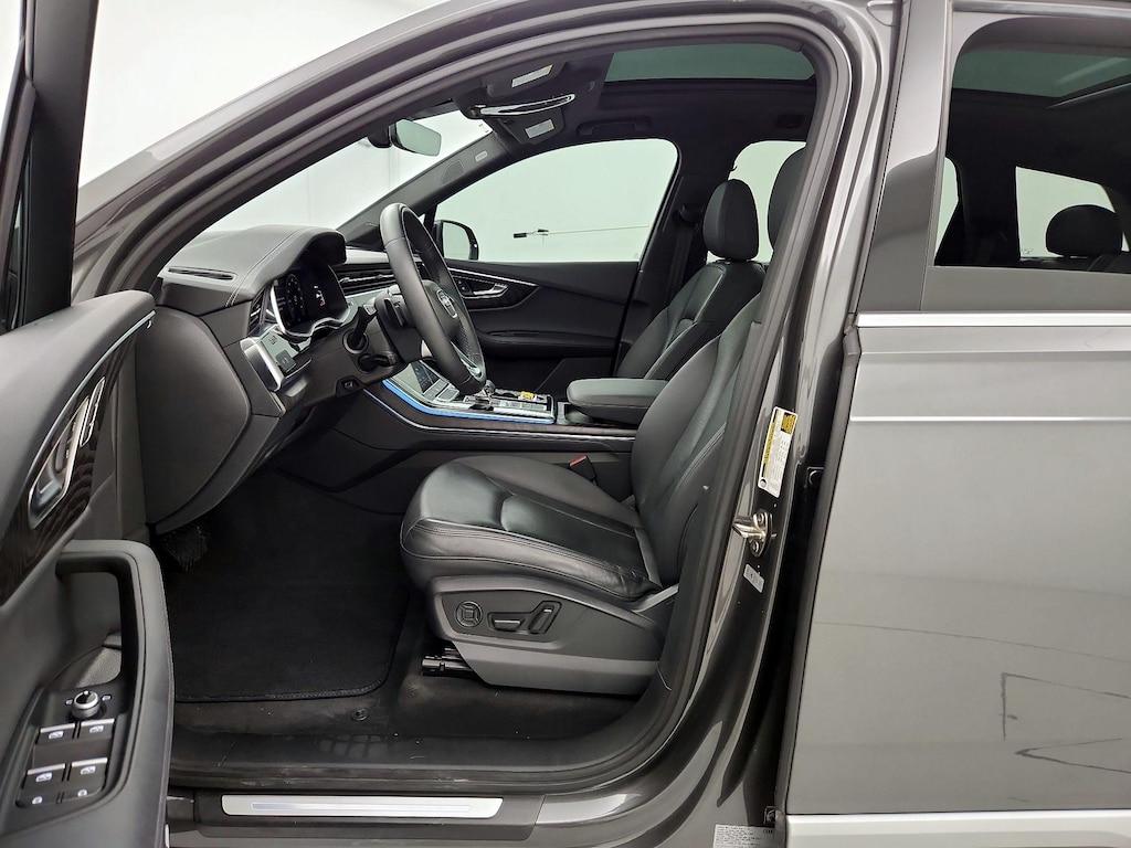 used 2023 Audi Q7 car, priced at $35,998