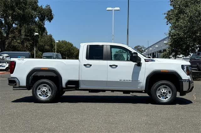 new 2024 GMC Sierra 2500 car, priced at $56,615