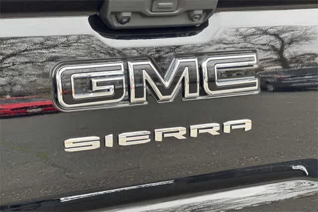 new 2025 GMC Sierra 1500 car, priced at $60,125