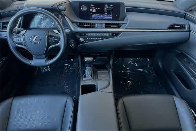 used 2021 Lexus ES 350 car, priced at $36,600