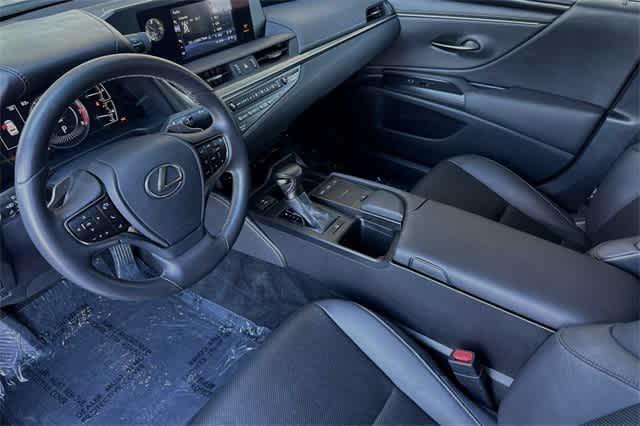 used 2021 Lexus ES 350 car, priced at $36,600