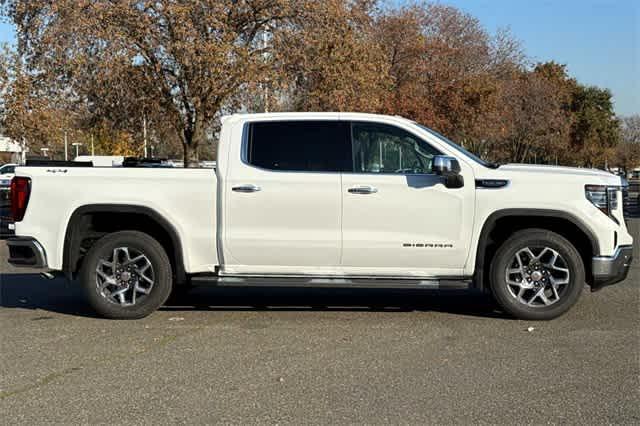 new 2025 GMC Sierra 1500 car, priced at $62,305