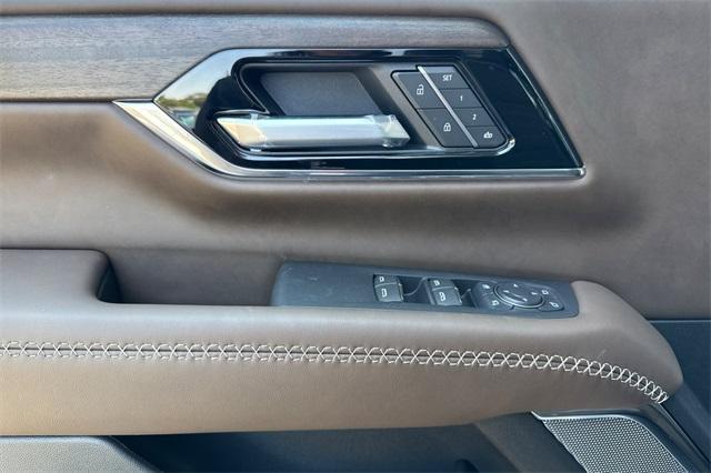 new 2025 GMC Yukon XL car, priced at $107,845