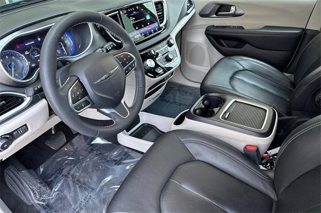 used 2022 Chrysler Pacifica car, priced at $29,900