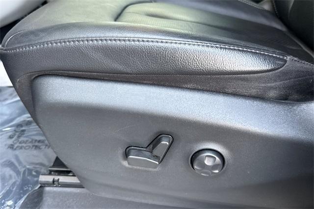 used 2022 Chrysler Pacifica car, priced at $29,900