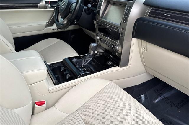 used 2020 Lexus GX 460 car, priced at $43,900