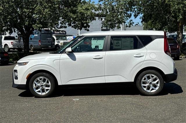 used 2022 Kia Soul car, priced at $16,900