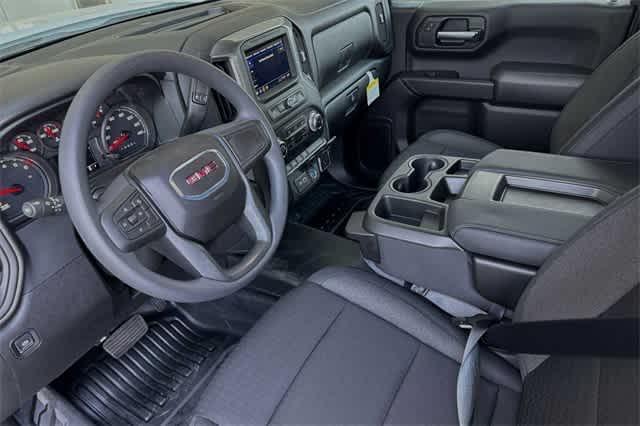 new 2024 GMC Sierra 1500 car, priced at $38,925