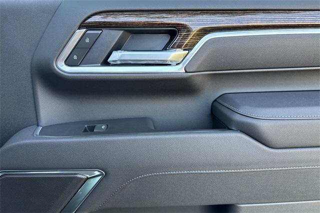 new 2025 GMC Sierra 2500 car, priced at $74,065