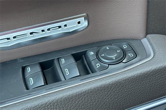 new 2025 GMC Sierra 1500 car, priced at $71,130