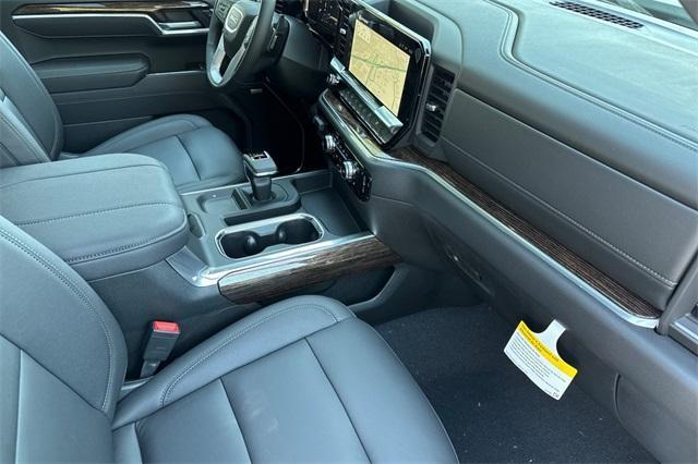 new 2025 GMC Sierra 1500 car, priced at $63,280