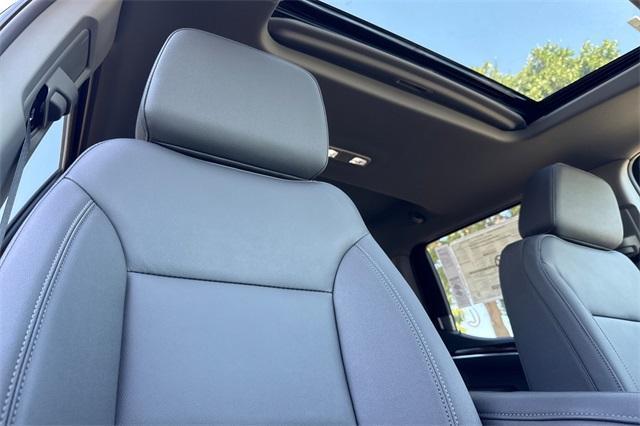 new 2025 GMC Sierra 1500 car, priced at $63,280
