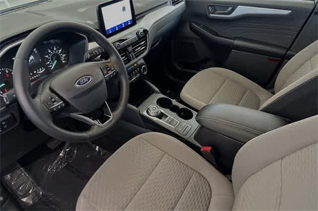 used 2022 Ford Escape car, priced at $20,900