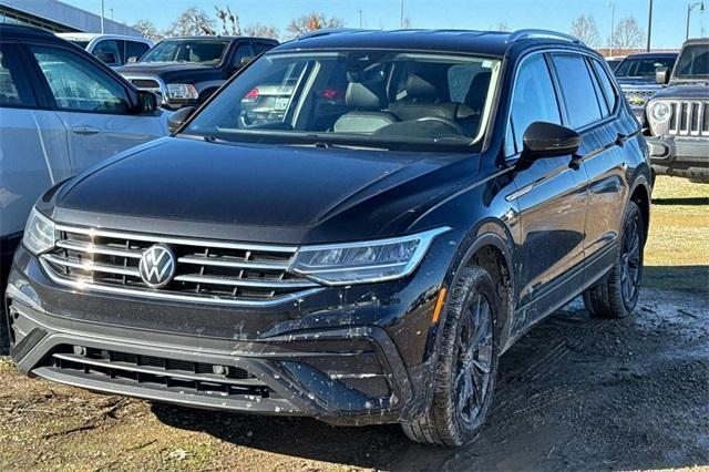 used 2023 Volkswagen Tiguan car, priced at $27,900