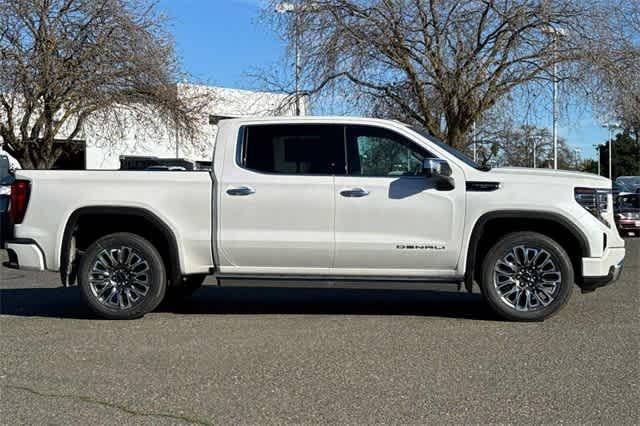 new 2025 GMC Sierra 1500 car, priced at $85,655