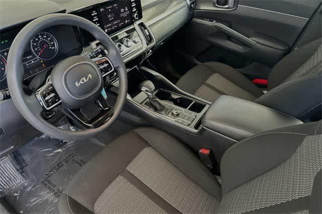 used 2023 Kia Sorento car, priced at $23,200