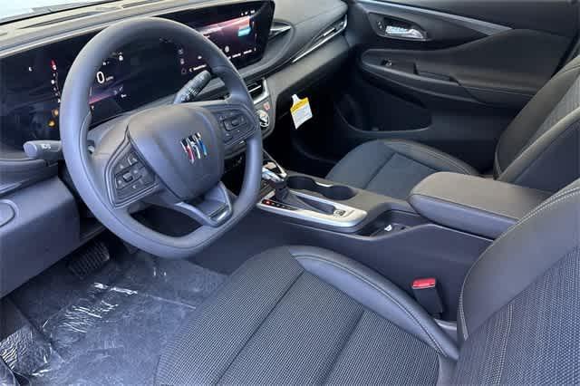 new 2025 Buick Envista car, priced at $25,590