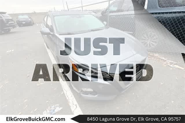 used 2021 Nissan Altima car, priced at $21,900