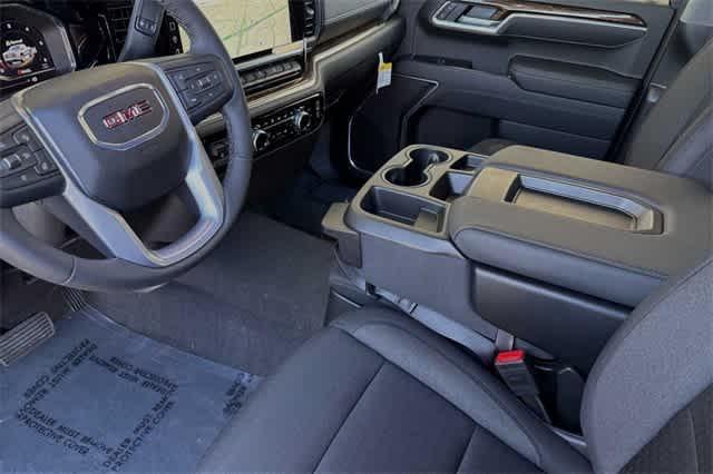 new 2025 GMC Sierra 1500 car, priced at $60,335