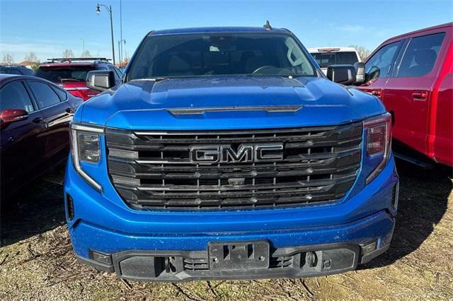 used 2022 GMC Sierra 1500 car, priced at $47,900