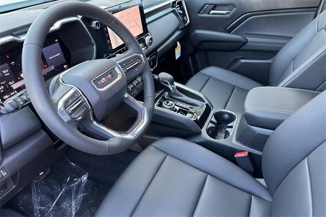 new 2025 GMC Canyon car, priced at $48,600