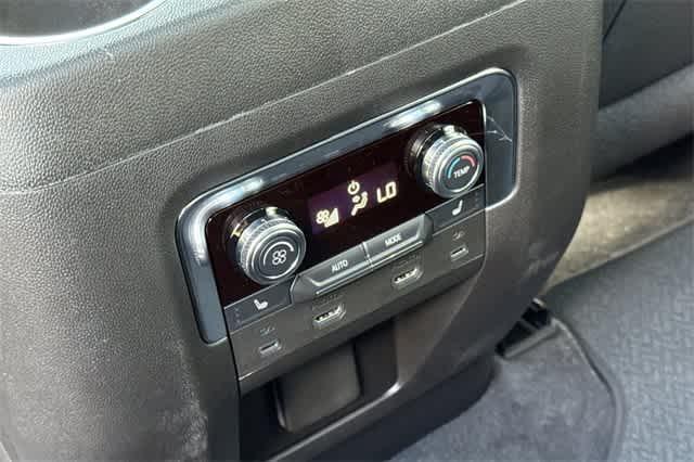 new 2025 GMC Yukon XL car, priced at $97,525