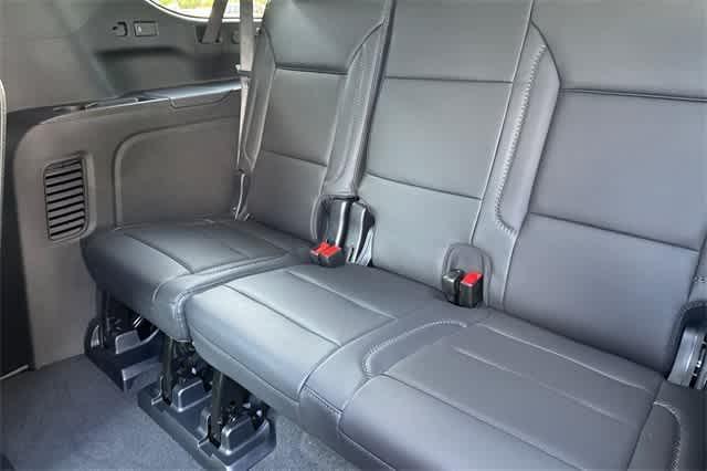 new 2025 GMC Yukon XL car, priced at $97,525