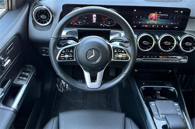 used 2023 Mercedes-Benz GLB 250 car, priced at $27,900