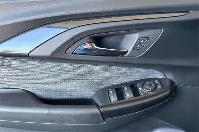 used 2023 Chevrolet TrailBlazer car, priced at $17,900